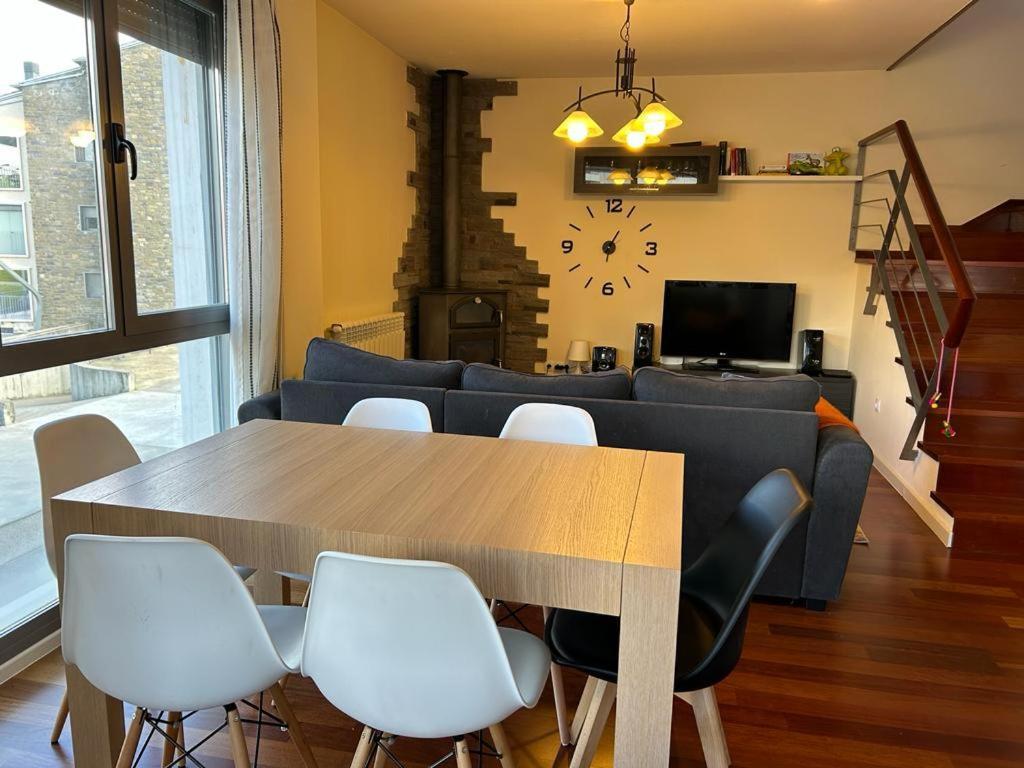 Apartamento Cosy. Bonito Y Acogedor Duplex Latas Bagian luar foto